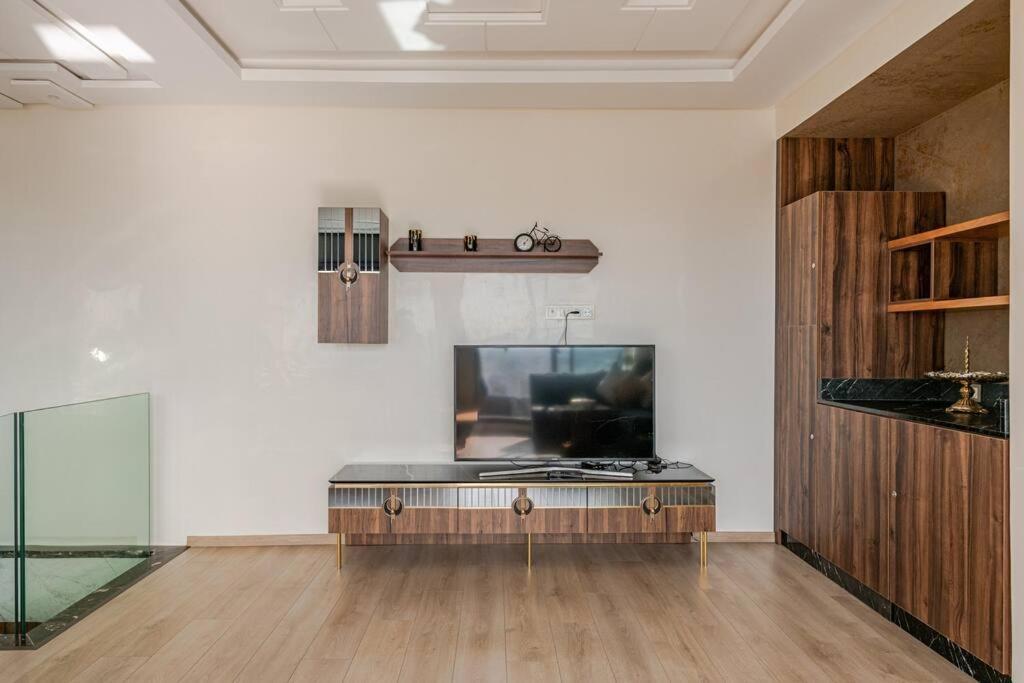 Ferienwohnung Royale Duplexe Pleine Centre Tanger Exterior foto